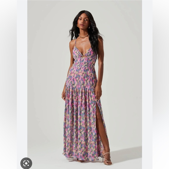 Dress worn once - Picture 3 of 9